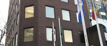 Consulatul din Londra se inchide