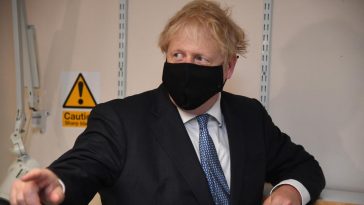 Boris Johnson, întâlnire de urgență cu privire la situația pandemiei. „Vor fi peste 200 de morți pe zi”. Se așteaptă un nou „LOCKDOWN”