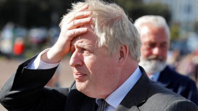 Boris Johnson anunță creșterea taxelor. Cresc asigurările naționale și impozitul pe dividende. O nouă taxă din 2023