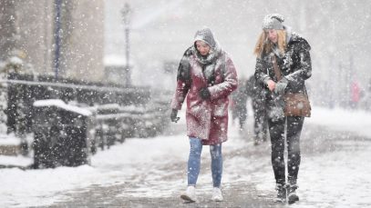Iarna revine în forță în Marea Britanie. Londra ÎNGHEAȚĂ la -6 grade Celsius