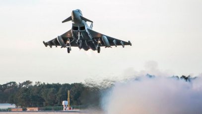 Avioane de luptă britanice au interceptat aeronave neidentificate care se apropiau de Marea Britanie