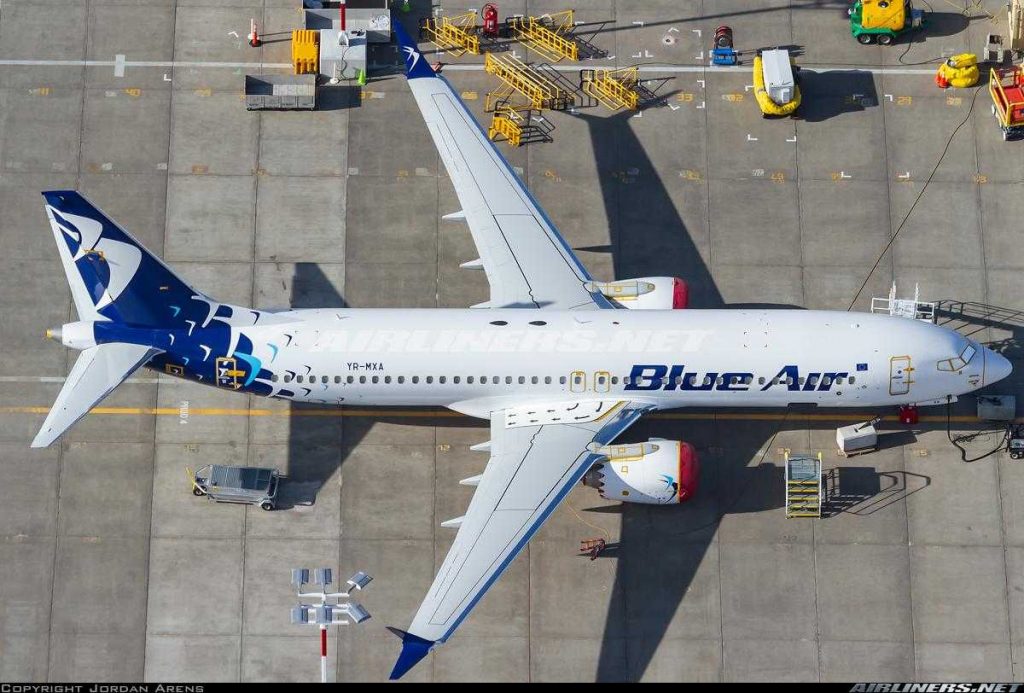Heathrow: Compania românească Blue Air, amendată penal pentru că pasagerii săi nu au respectat regulile COVID