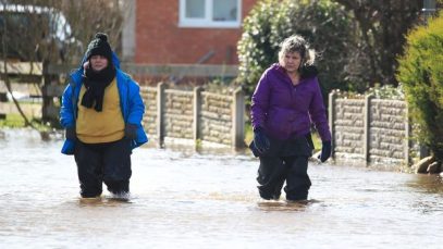 Pericol de inundații masive în Marea Britanie din cauza furtunii Dudley