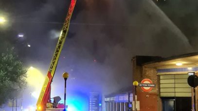 Incendiu de proporții în stația metrou Acton din Londra. „O groază de oameni ar fi putut muri”