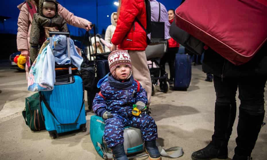 Refugiații ucraineni se vor putea alătura IMEDIAT familiei în Marea Britanie