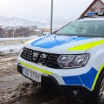 Tânăr fără permis și cu mașină înmatriculată în UK, provoacă un accident în timp ce fuge de poliție în Suceava