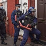 români arestați proxenetism