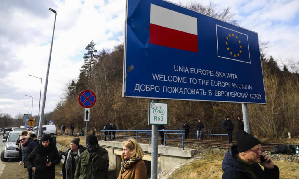 Cetățenii din estul Europei, inclusiv românii, se tem că țările lor sunt pe lista lui Putin