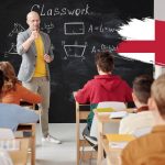 Profesorii părăsesc școlile Anglia