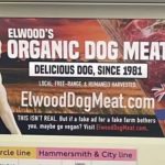 Reclamă la carne de câine la metroul din Londra